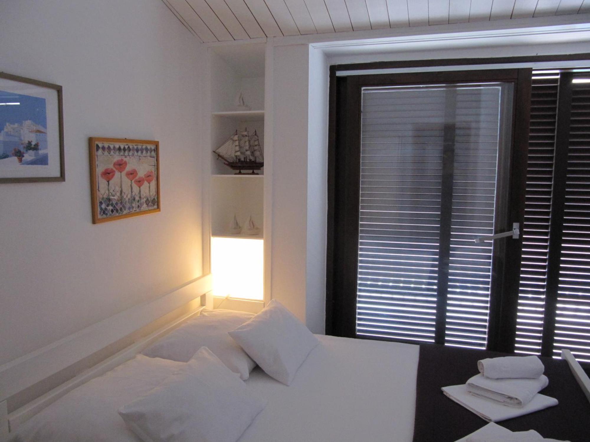 Guest house Falcon Podaca
