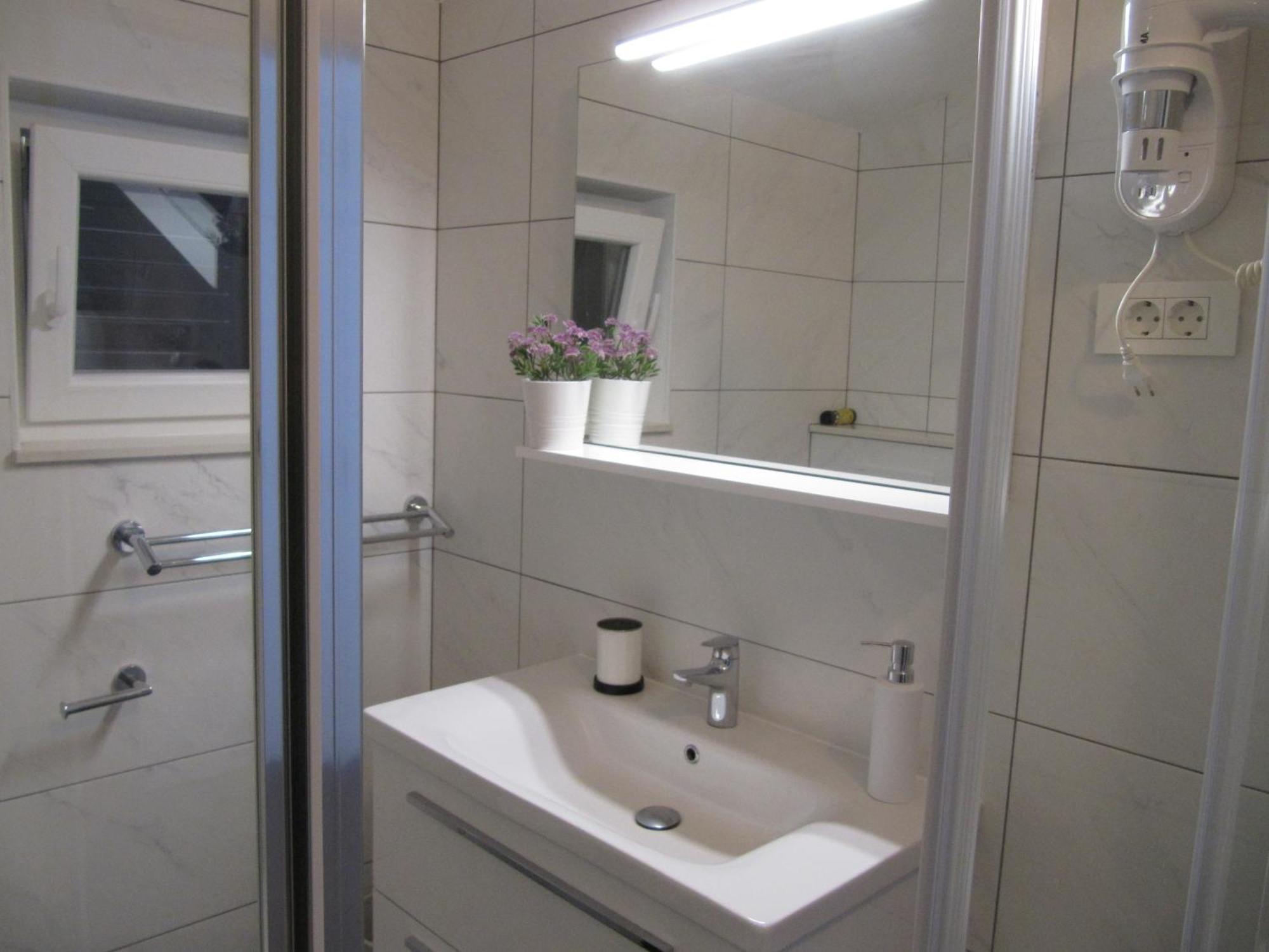 Falcon Guest house Podaca